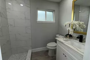 10007 Wren St, La Porte, TX 77571 - Photo 27