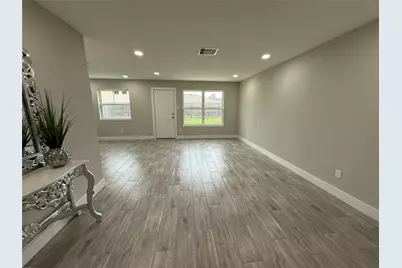 10007 Wren Street, La Porte, TX 77571 - Photo 17
