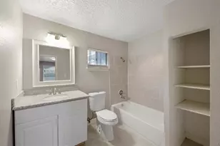 2811 Broad Haven Dr, Houston, TX 77067 - Photo 9