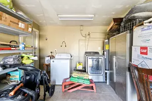 3910 Dickinson Ave, Dickinson, TX 77539 - Photo 35