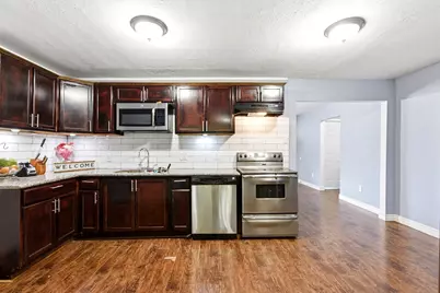 3910 Dickinson Avenue, Dickinson, TX 77539 - Photo 17