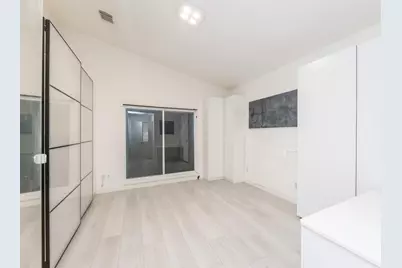 2714 Chenevert Street, Houston, TX 77004 - Photo 27