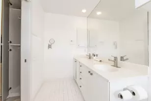 2714 Chenevert St, Houston, TX 77004 - Photo 37