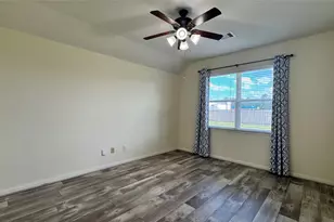 20318 Sir Penguin Dr, Hockley, TX 77447 - Photo 13