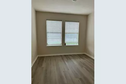 6942 Paris #B, Houston, TX 77021 - Photo 5