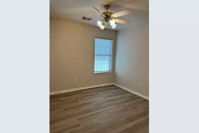 6942 Paris #B, Houston, TX 77021 - Photo 13