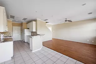2846 Loganberry Park Ln, Houston, TX 77014 - Photo 5