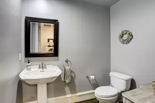 11328 Surrey Oaks Ln, Piney Point Village, TX 77024 - Photo 7