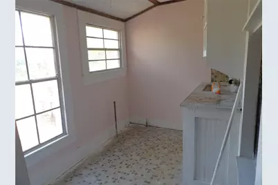 718 E Houston Avenue, Crockett, TX 75835 - Photo 29