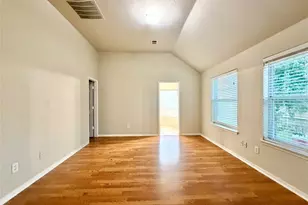 6827 Autumn Thistle Dr, Katy, TX 77449 - Photo 9