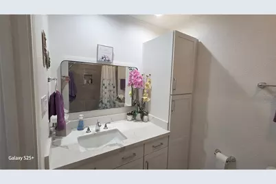 11711 Memorial Drive #45, Houston, TX 77024 - Photo 9