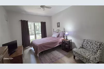 11711 Memorial Drive #45, Houston, TX 77024 - Photo 13
