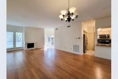10811 Richmond Avenue #47, Houston, TX 77042 - Photo 11