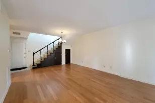 10811 Richmond Ave, Houston, TX 77042 - Photo 13