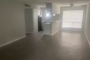 918 Heights Blvd, Houston, TX 77008 - Photo 1