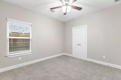 7970 Fowlie Street, Houston, TX 77028 - Photo 9