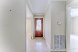 6523 Cypress Point Dr, Houston, TX 77069 - Photo 3