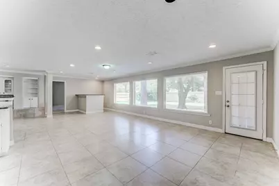 6523 Cypress Point Drive, Houston, TX 77069 - Photo 13