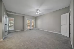 2100 Tanglewilde St, Houston, TX 77063 - Photo 9