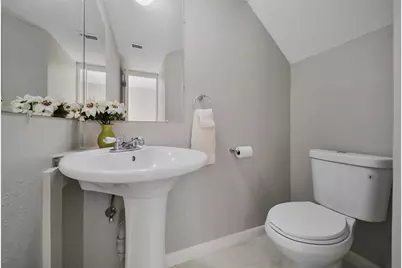2100 Tanglewilde Street #665, Houston, TX 77063 - Photo 7