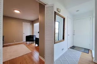 2829 Timmons Ln, Houston, TX 77027 - Photo 5