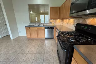 9714 Coyote Creek Dr, Houston, TX 77095 - Photo 11