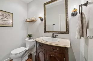 11711 Memorial Dr, Houston, TX 77024 - Photo 17