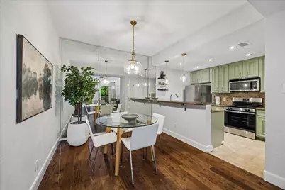 11711 Memorial Drive #272, Houston, TX 77024 - Photo 9