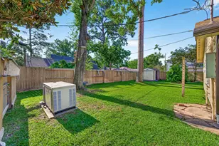 1822 Peer Dr, Houston, TX 77043 - Photo 49