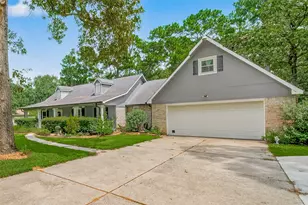 2103 Diane St, Pinehurst, TX 77362 - Photo 1