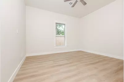 3407 Garrow Street, Houston, TX 77003 - Photo 15