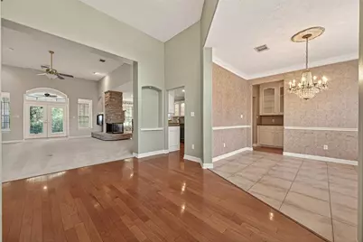 13 Wedgewood Boulevard, Conroe, TX 77304 - Photo 5