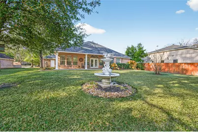 13 Wedgewood Boulevard, Conroe, TX 77304 - Photo 11
