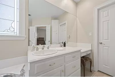 13 Wedgewood Boulevard, Conroe, TX 77304 - Photo 35