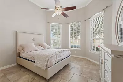 4522 Millstone Canyon Ln, Sugar Land, TX 77479 - Photo 9