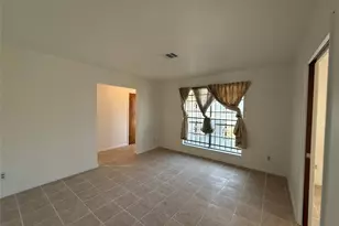7325 Ley Rd, Houston, TX 77028 - Photo 5
