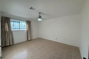 7325 Ley Rd, Houston, TX 77028 - Photo 31