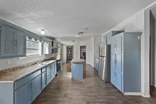 924 County Rd 5021, Cleveland, TX 77327 - Photo 7