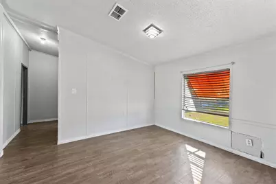 924 County Road 5021, Cleveland, TX 77327 - Photo 11