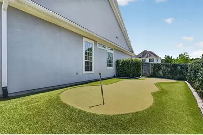 202 S Thatcher Bend Circle, The Woodlands, TX 77389 - Photo 47