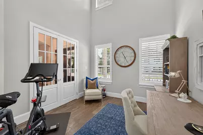 202 S Thatcher Bend Circle, The Woodlands, TX 77389 - Photo 7