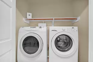 16107 Sheldon Ridge Way, Houston, TX 77044 - Photo 13