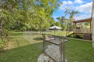 519 S 1st St, Huntington, TX 75949 - Photo 7