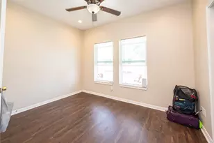 2113 Sealy St, Galveston, TX 77550 - Photo 5