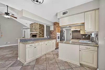6038 Cartagena Street, Houston, TX 77035 - Photo 21