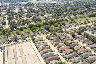 12356 Newbrook Dr, Houston, TX 77072 - Photo 23