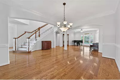 16325 Jersey Hollow Drive, Jersey Village, TX 77040 - Photo 9