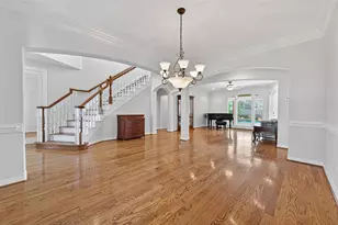 16325 Jersey Hollow Dr, Jersey Village, TX 77040 - Photo 9