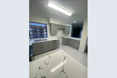 13431 Clarewood Drive, Houston, TX 77083 - Photo 5