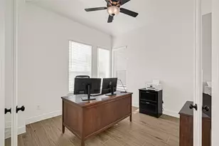 12847 Frst Gdn Ct, Conroe, TX 77302 - Photo 9